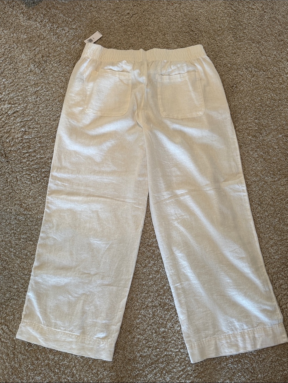 Old Navy White Wide Leg Pants with Elastic Waist - Picture 4 of 4